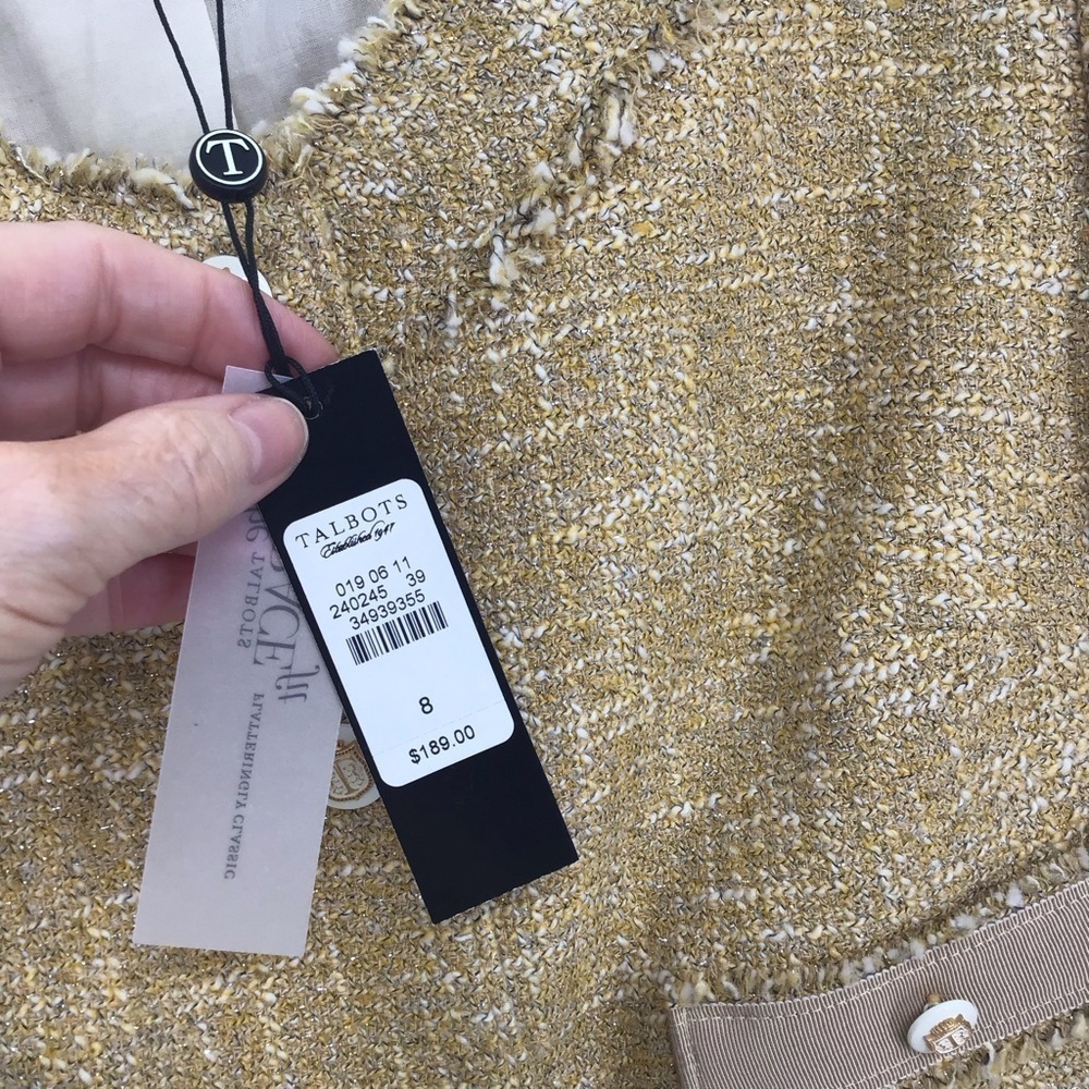 Talbots NWT The Grace Fit Boucle’ Fitted Jacket Career Classic Golden Size 8 - Picture 7 of 11